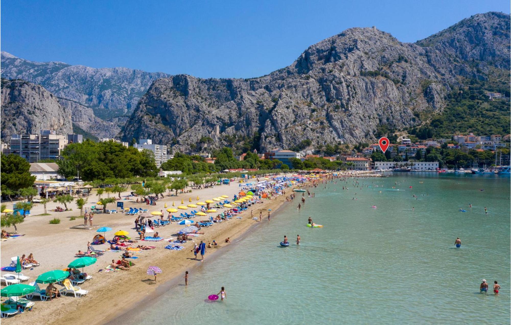 Gorgeous Apartment In Omis With Kitchen المظهر الخارجي الصورة